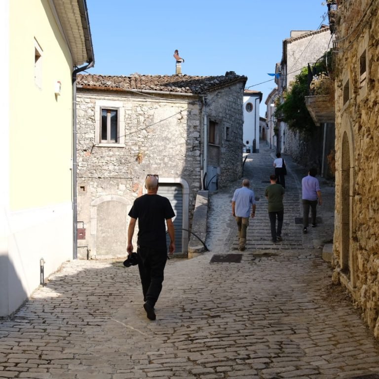 Percorsi cinematografici sul tratturo tra memoria arte e professione